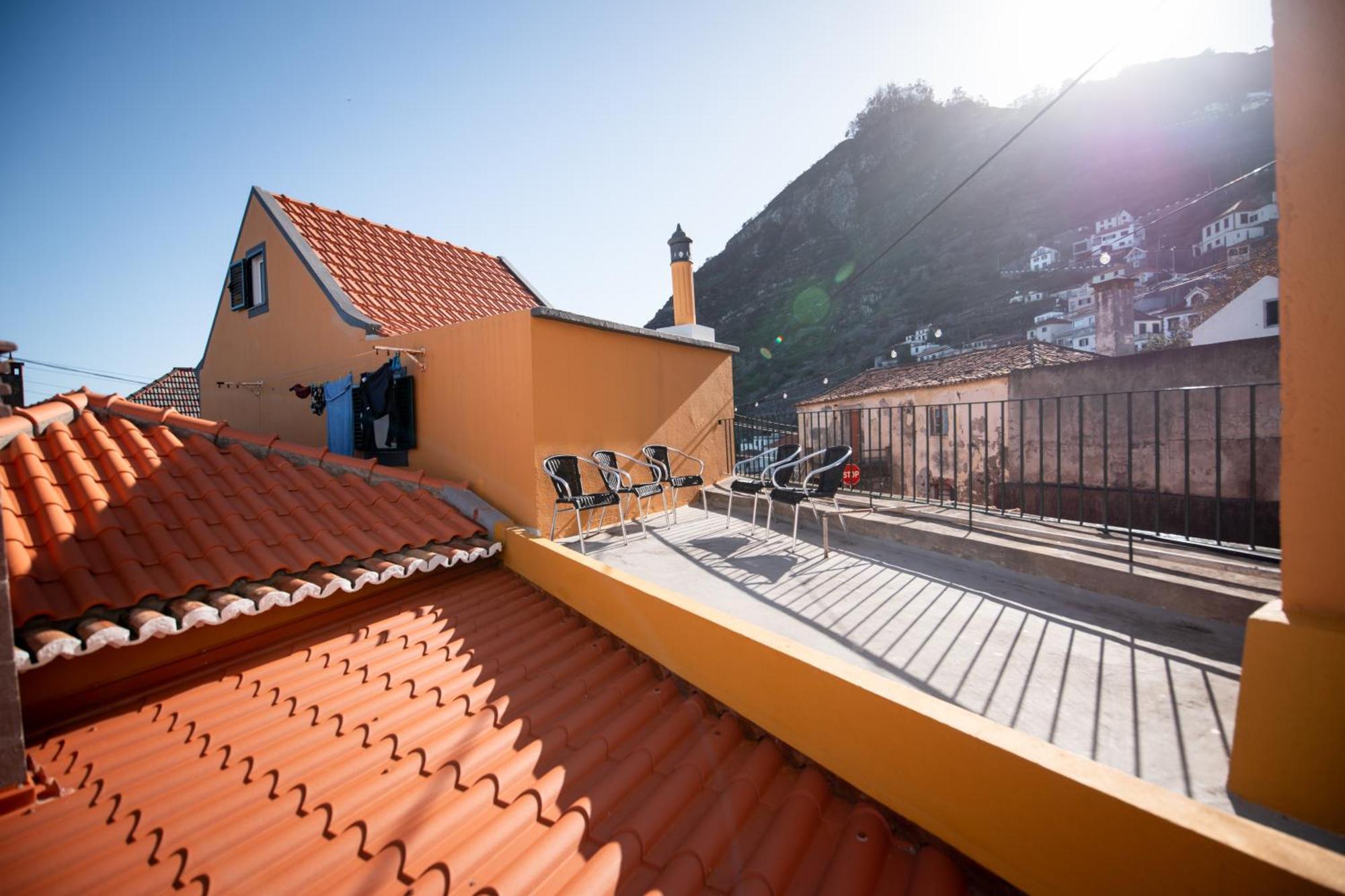 Casa Das Vistas Porto Moniz Bagian luar foto